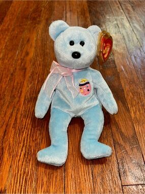 Canadian TY Eggs II Beanie Baby Bear Stuffed Animal